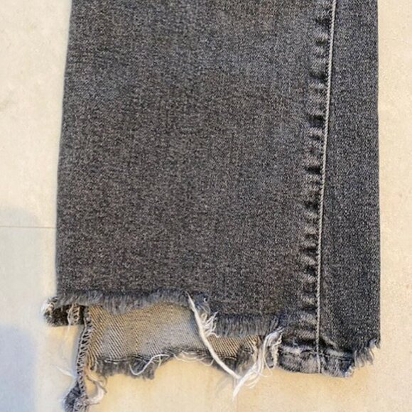 MOTHER Insider Crop Step Chew Distressed Gray Jeans Sz 24 - Picture 8 of 14